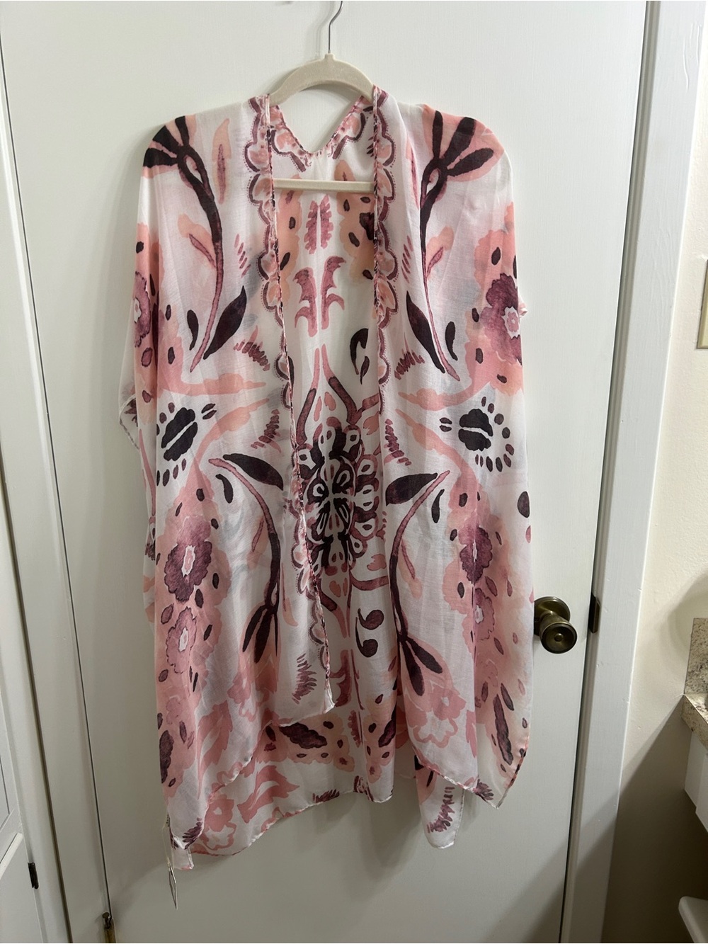 Styline Lightweight Pink Floral Kimono